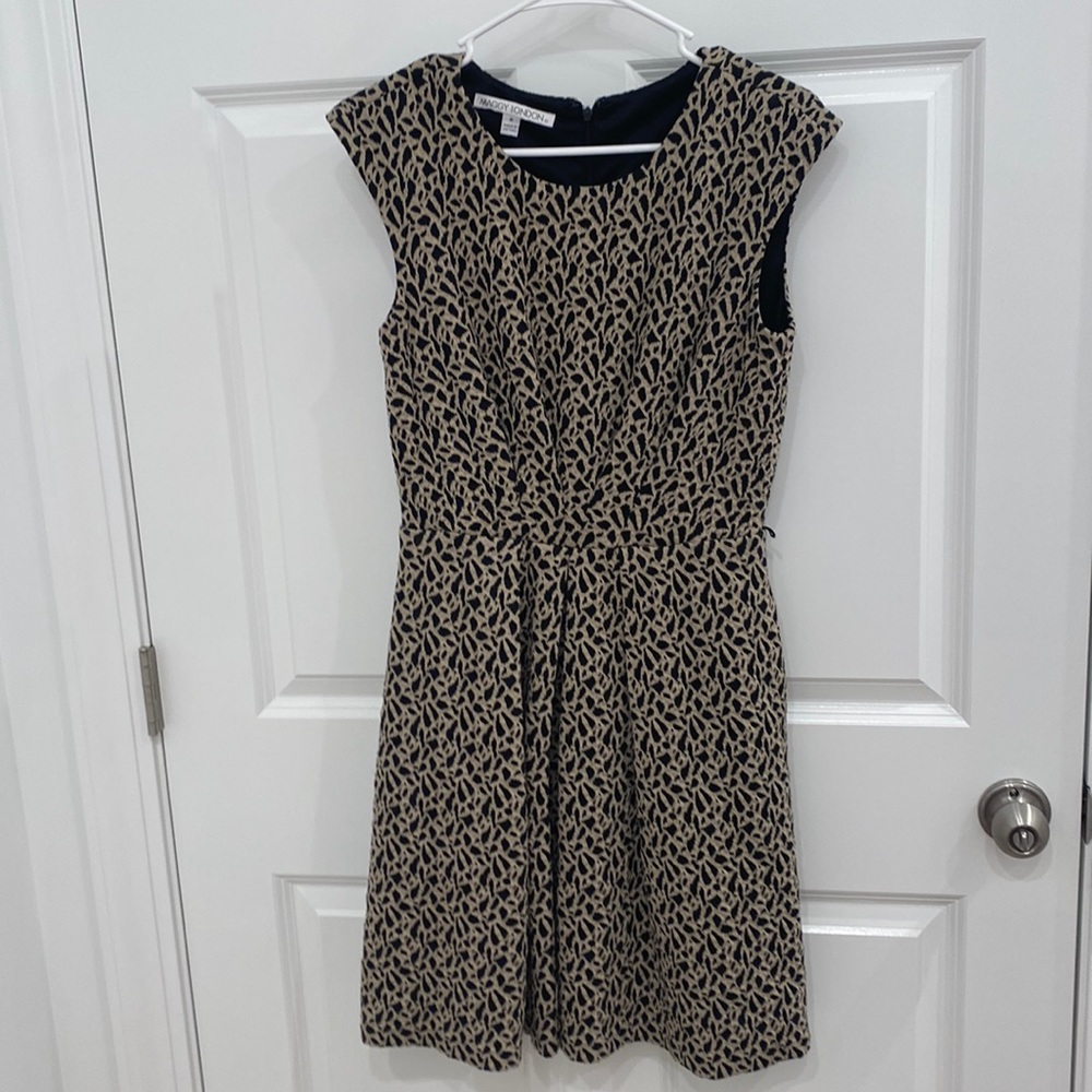 Black and tan patterned Maggy London dress. Size 8.